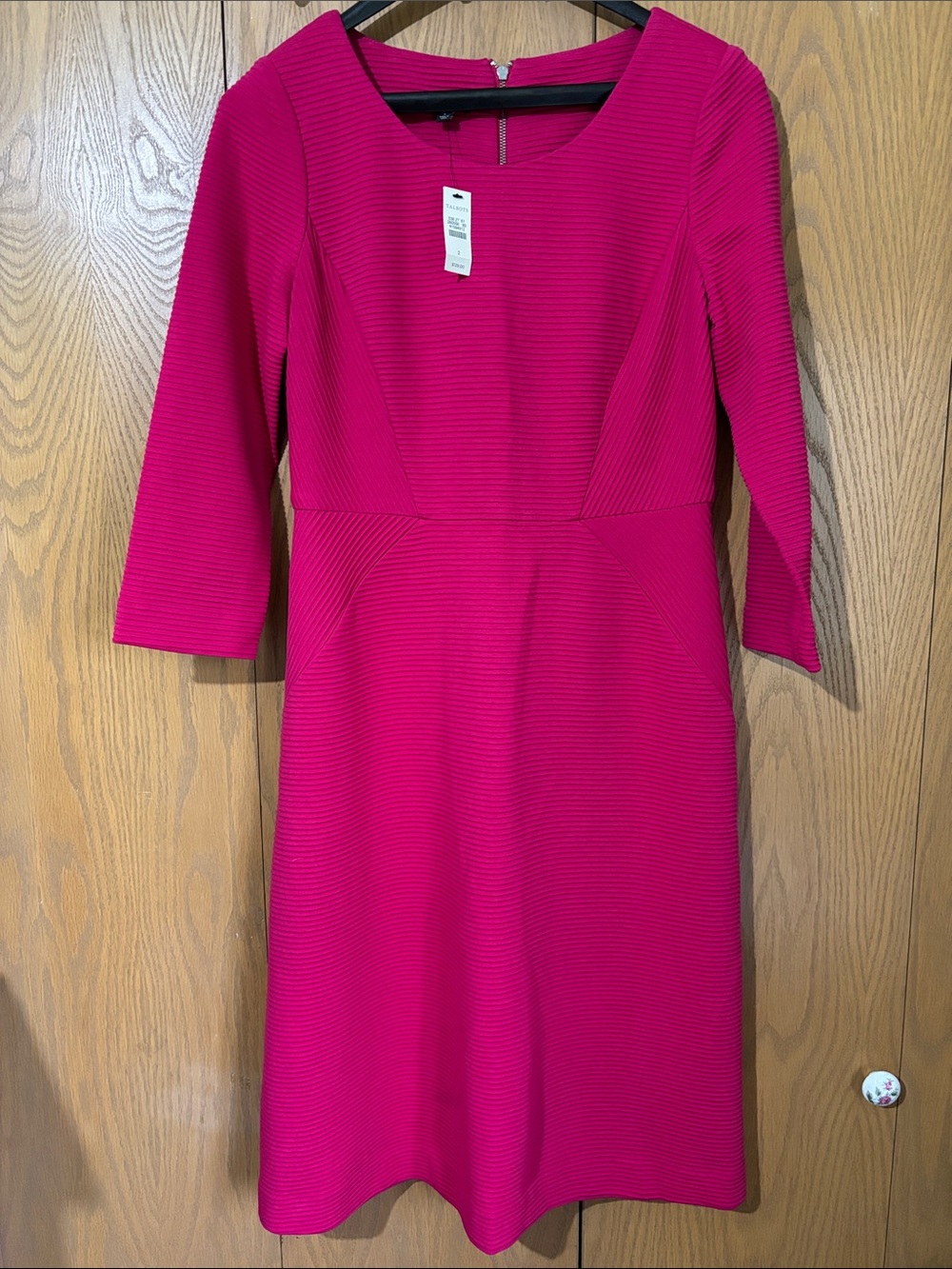 Talbots Hot Pink Ribbed Sheath Dress with 3/4 Sleeves women’s size 2 NWT